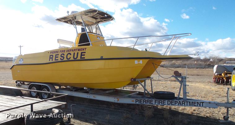 image for item EA9690 1998 Marine One 2650kat boat