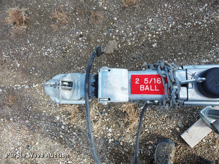 image for item EA9690 1998 Marine One 2650kat boat