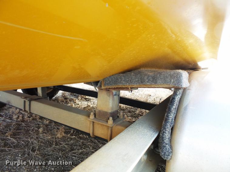 image for item EA9690 1998 Marine One 2650kat boat