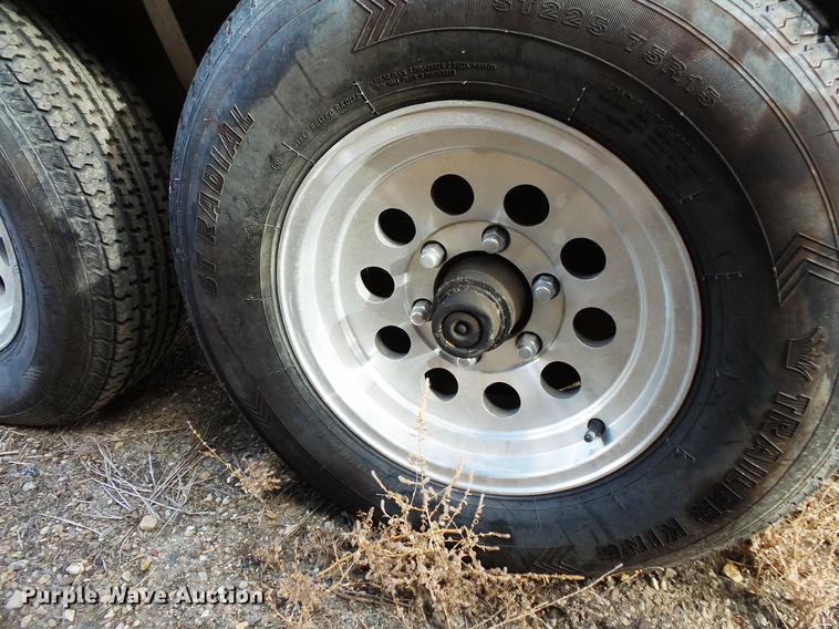 image for item EA9690 1998 Marine One 2650kat boat