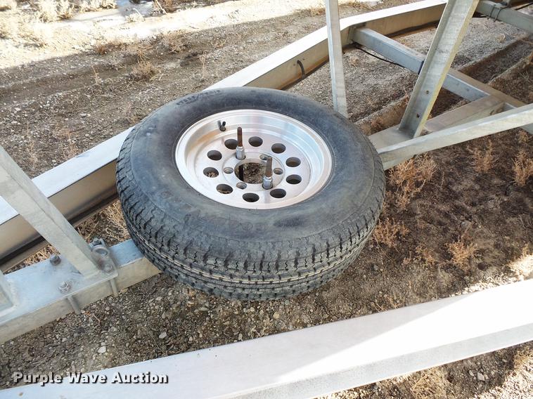 image for item EA9690 1998 Marine One 2650kat boat