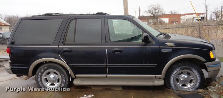 image for item EC9485 2000 Ford Expedition SUV