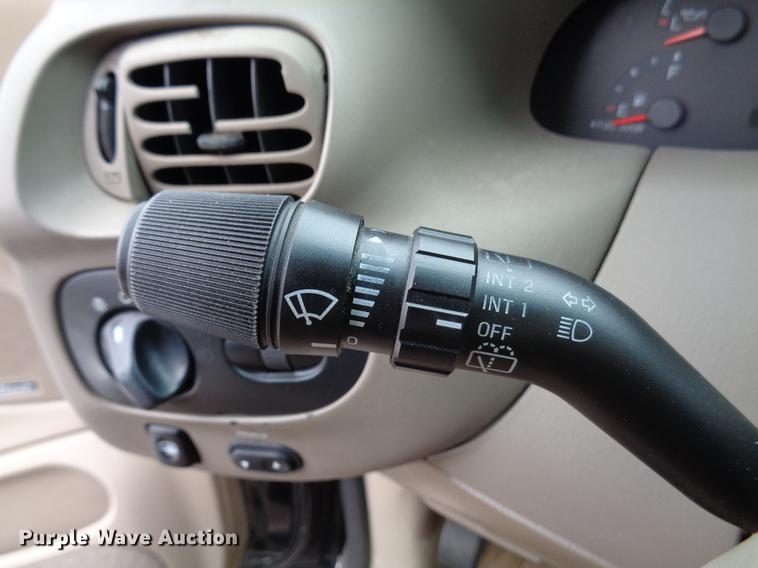 image for item EC9485 2000 Ford Expedition SUV