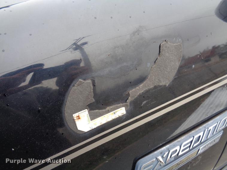image for item EC9485 2000 Ford Expedition SUV