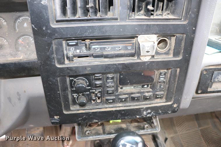 image for item EC9486 1996 Dodge Dakota pickup truck