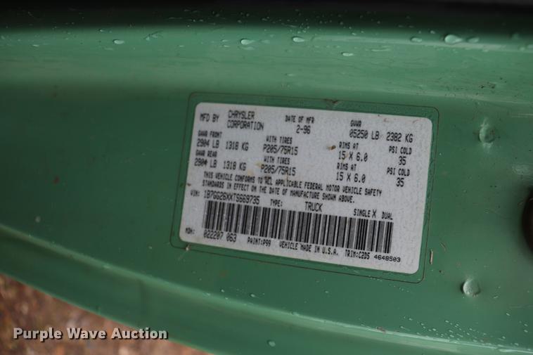 image for item EC9486 1996 Dodge Dakota pickup truck