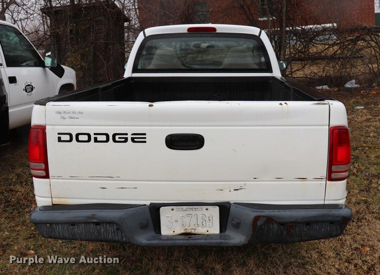 image for item EC9488 2001 Dodge Dakota pickup truck