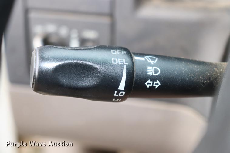 image for item EC9488 2001 Dodge Dakota pickup truck