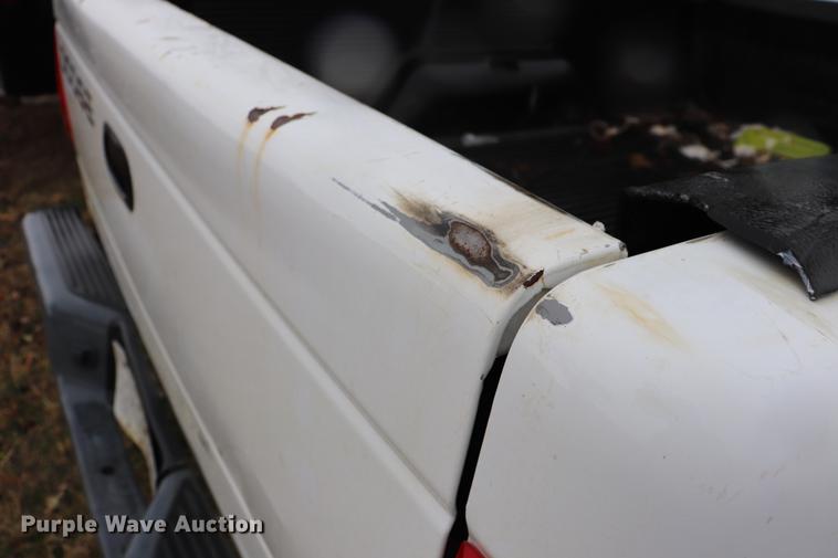 image for item EC9488 2001 Dodge Dakota pickup truck