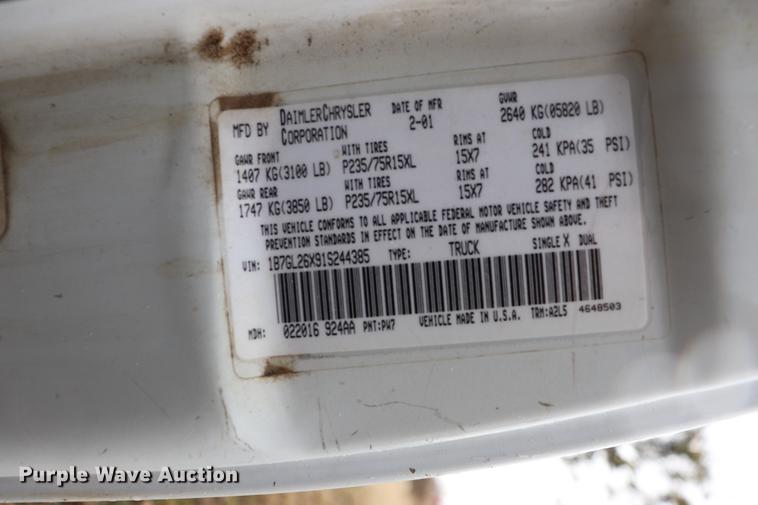 image for item EC9488 2001 Dodge Dakota pickup truck