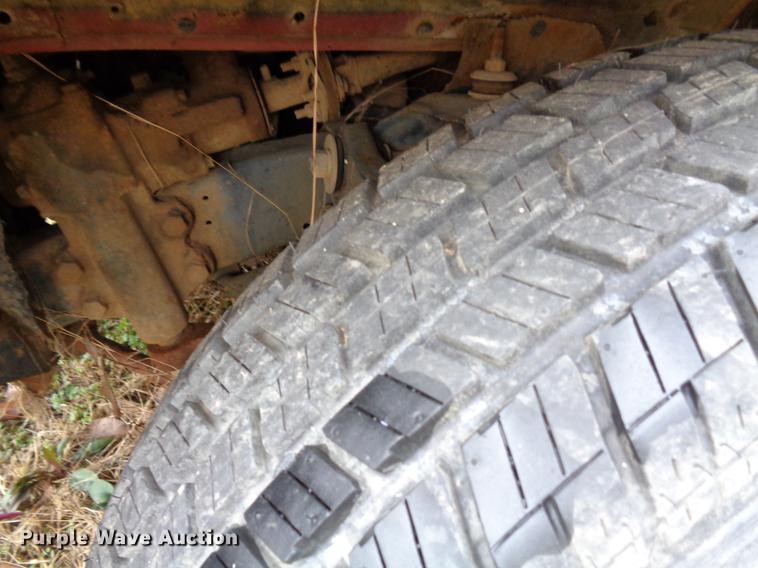 image for item EC9490 1997 Nissan XE pickup truck