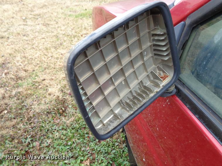 image for item EC9490 1997 Nissan XE pickup truck