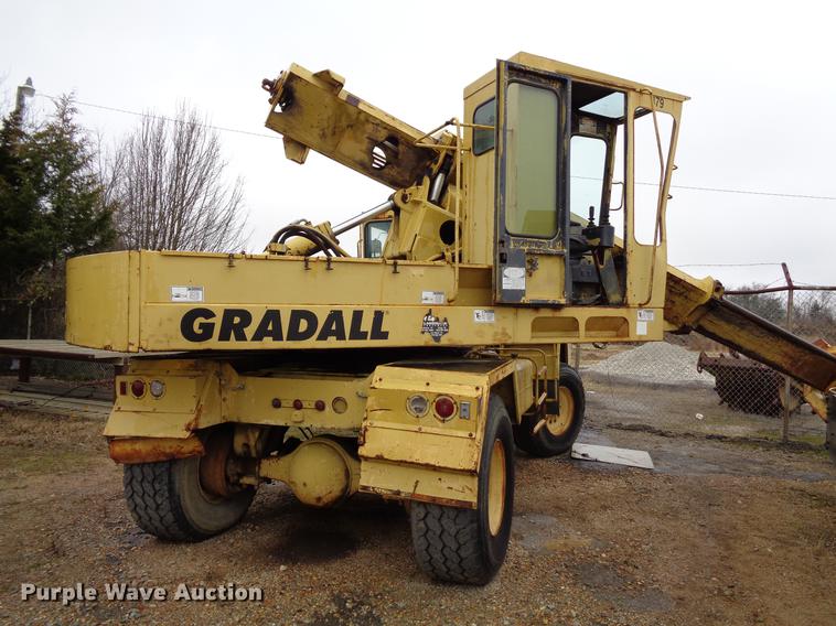 image for item EC9493 Gradall G3WD rubber tire excavator