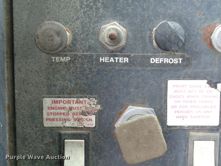 image for item EC9493 Gradall G3WD rubber tire excavator