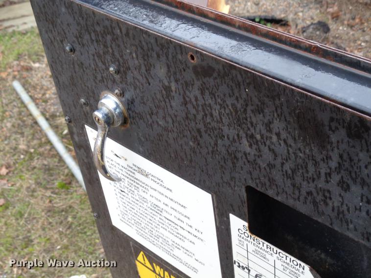 image for item EC9493 Gradall G3WD rubber tire excavator