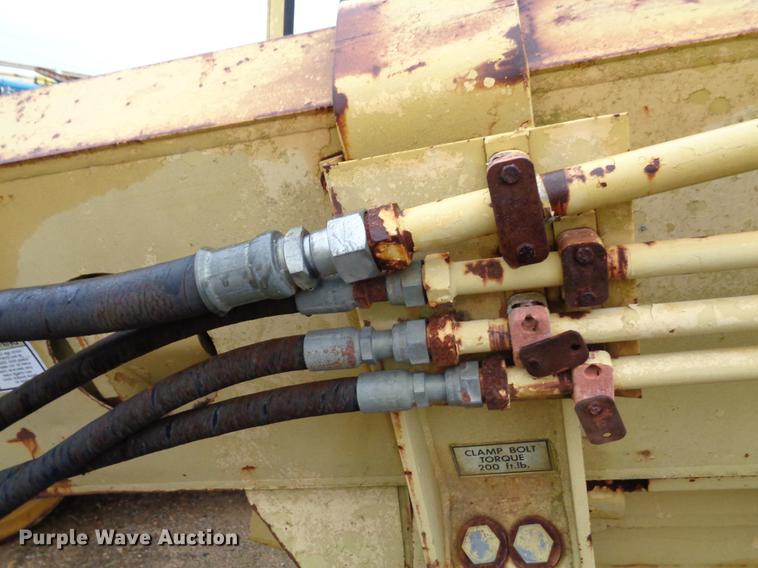 image for item EC9493 Gradall G3WD rubber tire excavator