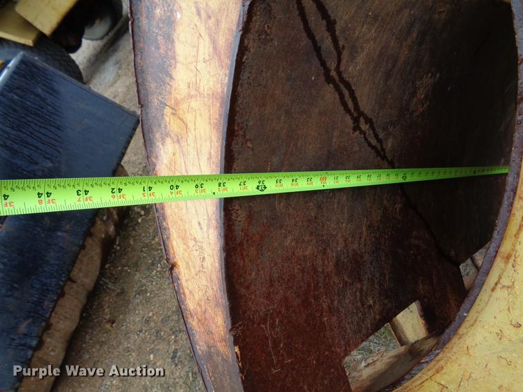 image for item EC9493 Gradall G3WD rubber tire excavator