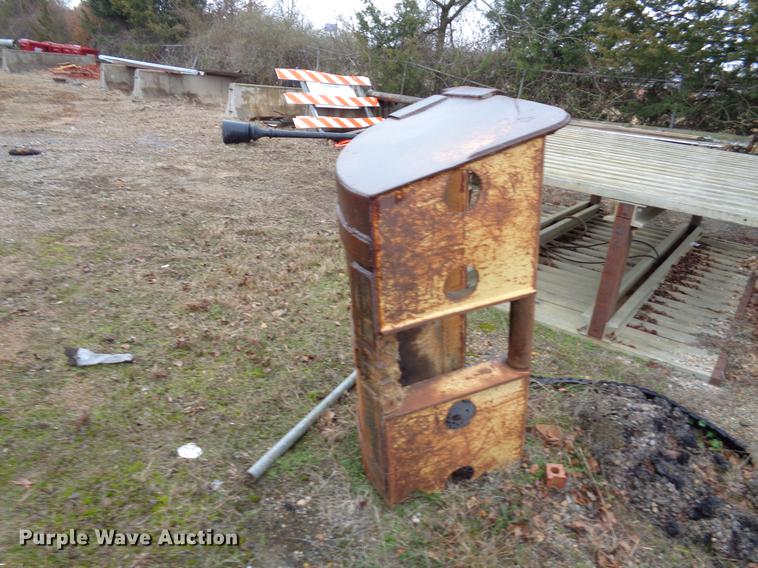 image for item EC9493 Gradall G3WD rubber tire excavator