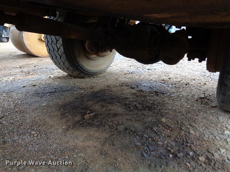 image for item EC9493 Gradall G3WD rubber tire excavator