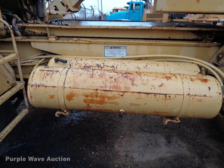 image for item EC9493 Gradall G3WD rubber tire excavator