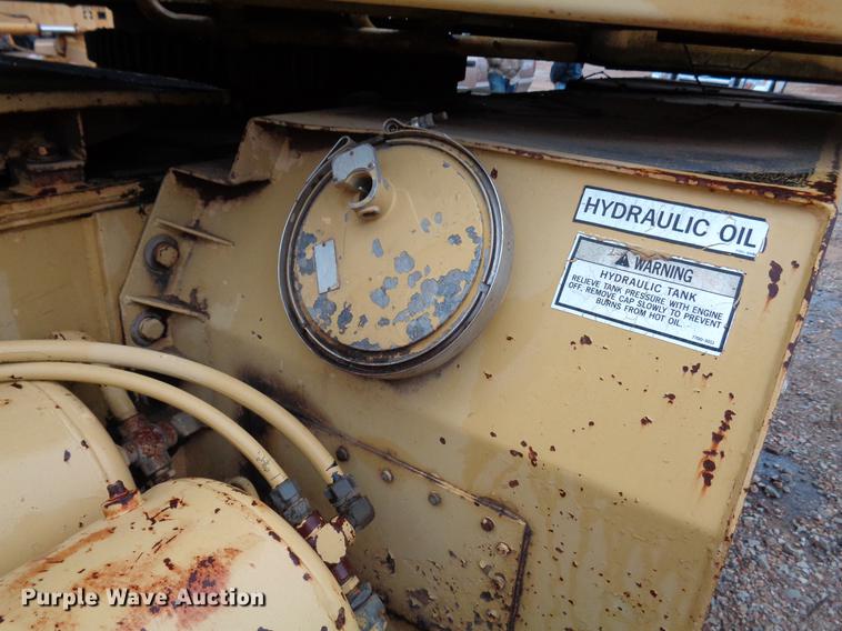 image for item EC9493 Gradall G3WD rubber tire excavator