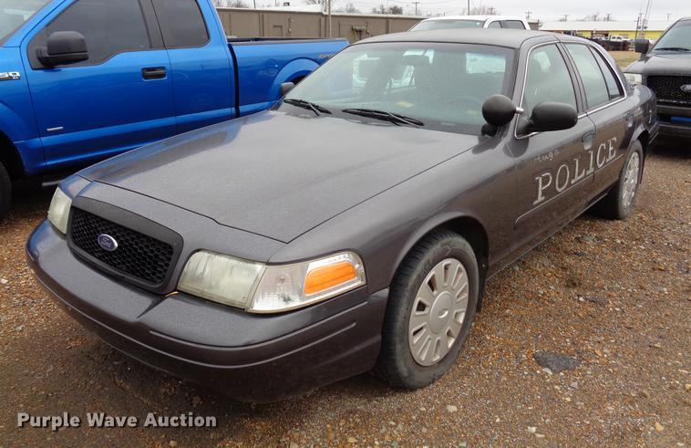 image for item EC9494 2008 Ford Crown Victoria Police Interceptor