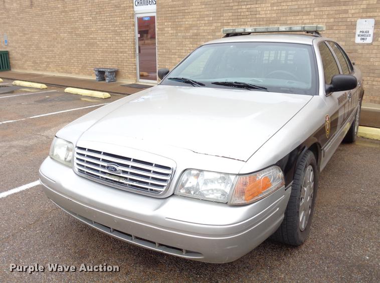 image for item EC9496 2008 Ford Crown Victoria Police Interceptor