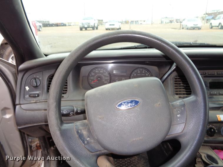 image for item EC9496 2008 Ford Crown Victoria Police Interceptor