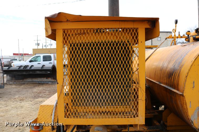 image for item EH9717 AMZ Magnum AM2 crack sealer