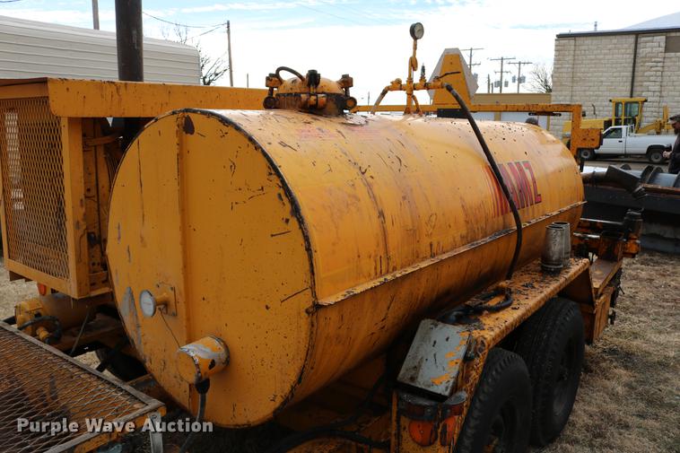 image for item EH9717 AMZ Magnum AM2 crack sealer