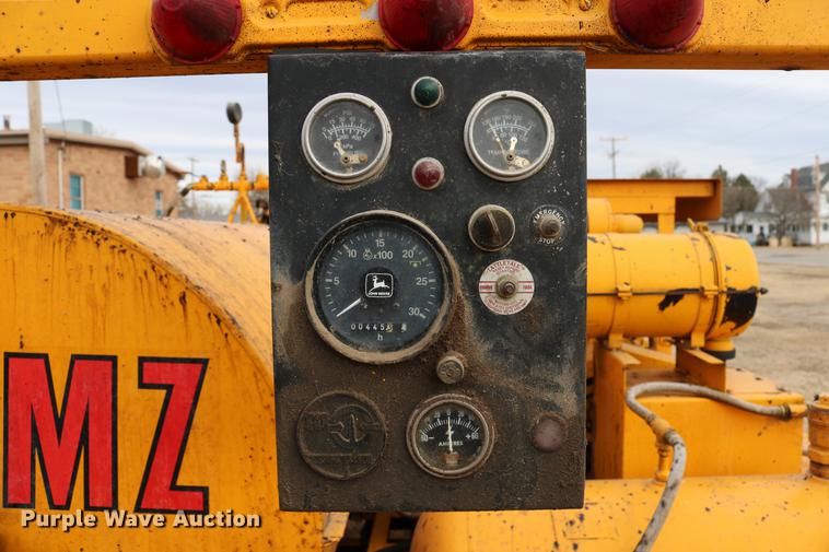 image for item EH9717 AMZ Magnum AM2 crack sealer