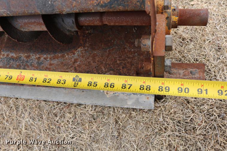 image for item EH9717 AMZ Magnum AM2 crack sealer