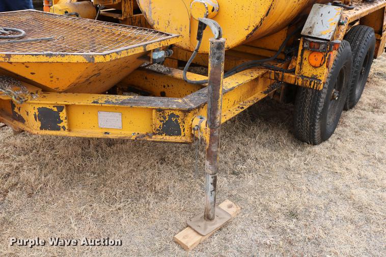 image for item EH9717 AMZ Magnum AM2 crack sealer