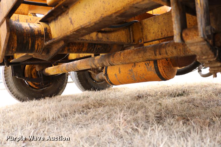 image for item EH9717 AMZ Magnum AM2 crack sealer