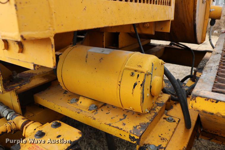 image for item EH9717 AMZ Magnum AM2 crack sealer