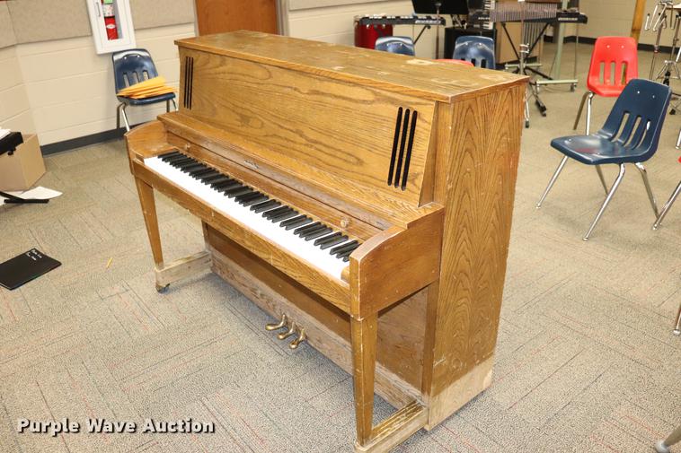 image for item EJ9752 (2) pianos