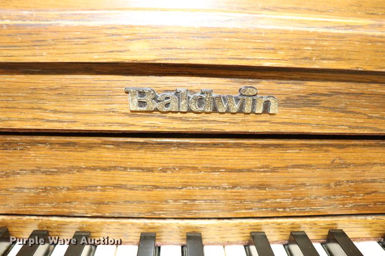 image for item EJ9752 (2) pianos