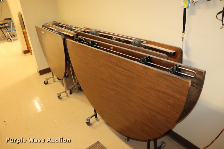 image for item EJ9757 (5) tables