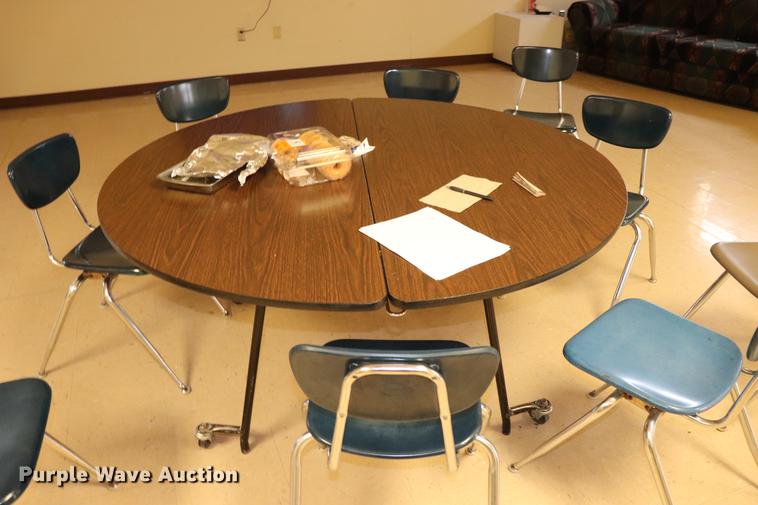 image for item EJ9757 (5) tables