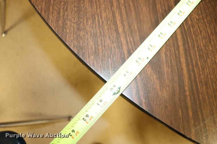 image for item EJ9757 (5) tables