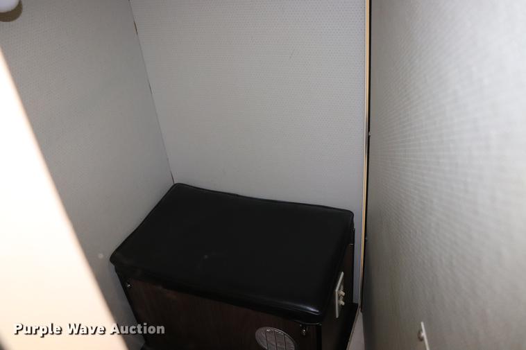 image for item EJ9758 Office supplies