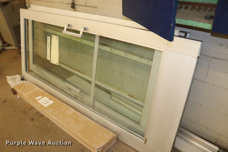 image for item EJ9758 Office supplies