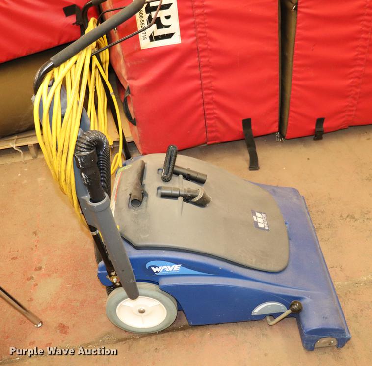 image for item EJ9759 Tornado Marathon 800 carpet cleaner