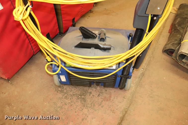 image for item EJ9759 Tornado Marathon 800 carpet cleaner