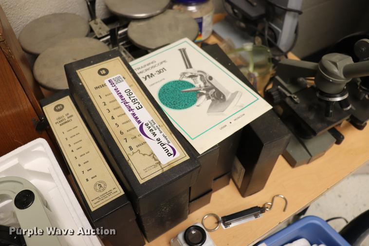 image for item EJ9760 Lab equipment