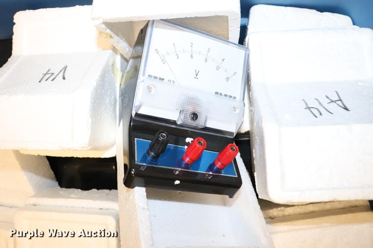 image for item EJ9760 Lab equipment