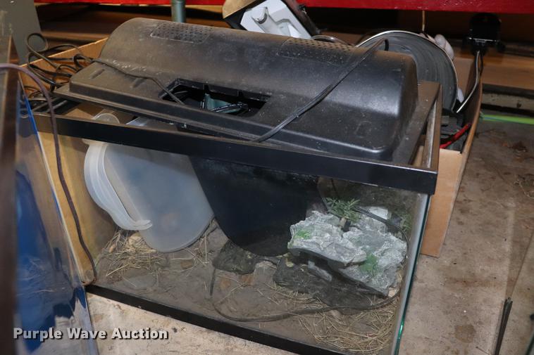 image for item EJ9760 Lab equipment