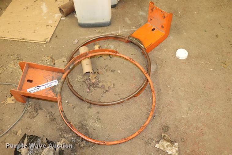 image for item EJ9761 Basketball goal rims