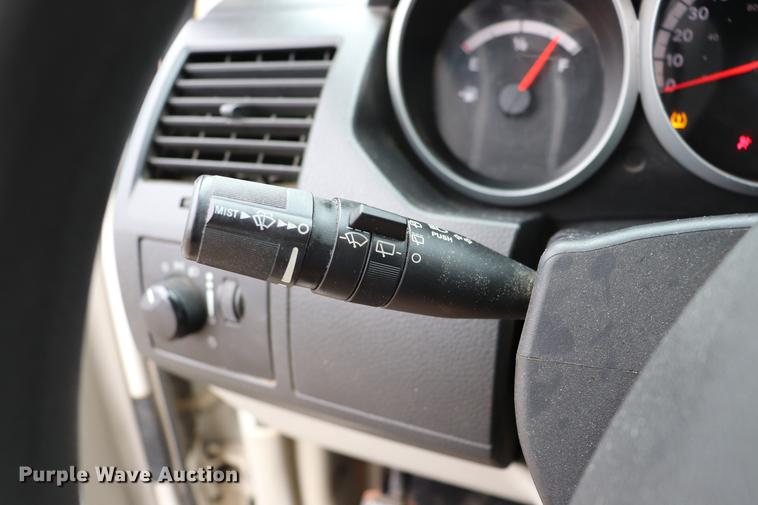 image for item EJ9783 2010 Dodge Grand Caravan SE van