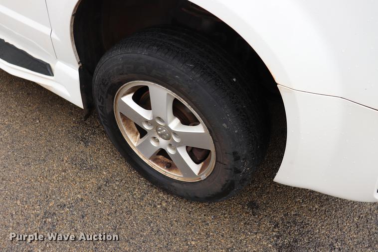 image for item EJ9783 2010 Dodge Grand Caravan SE van